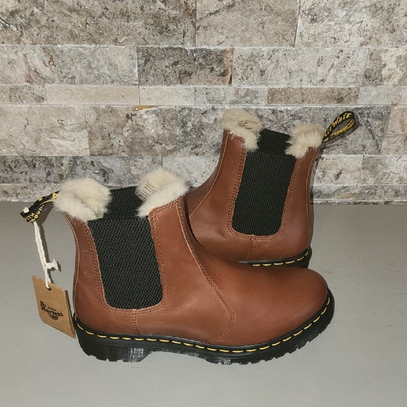 Dr. Martens Shoes - Dr. Martens Brown Leather Boots Winter Boots Brand New